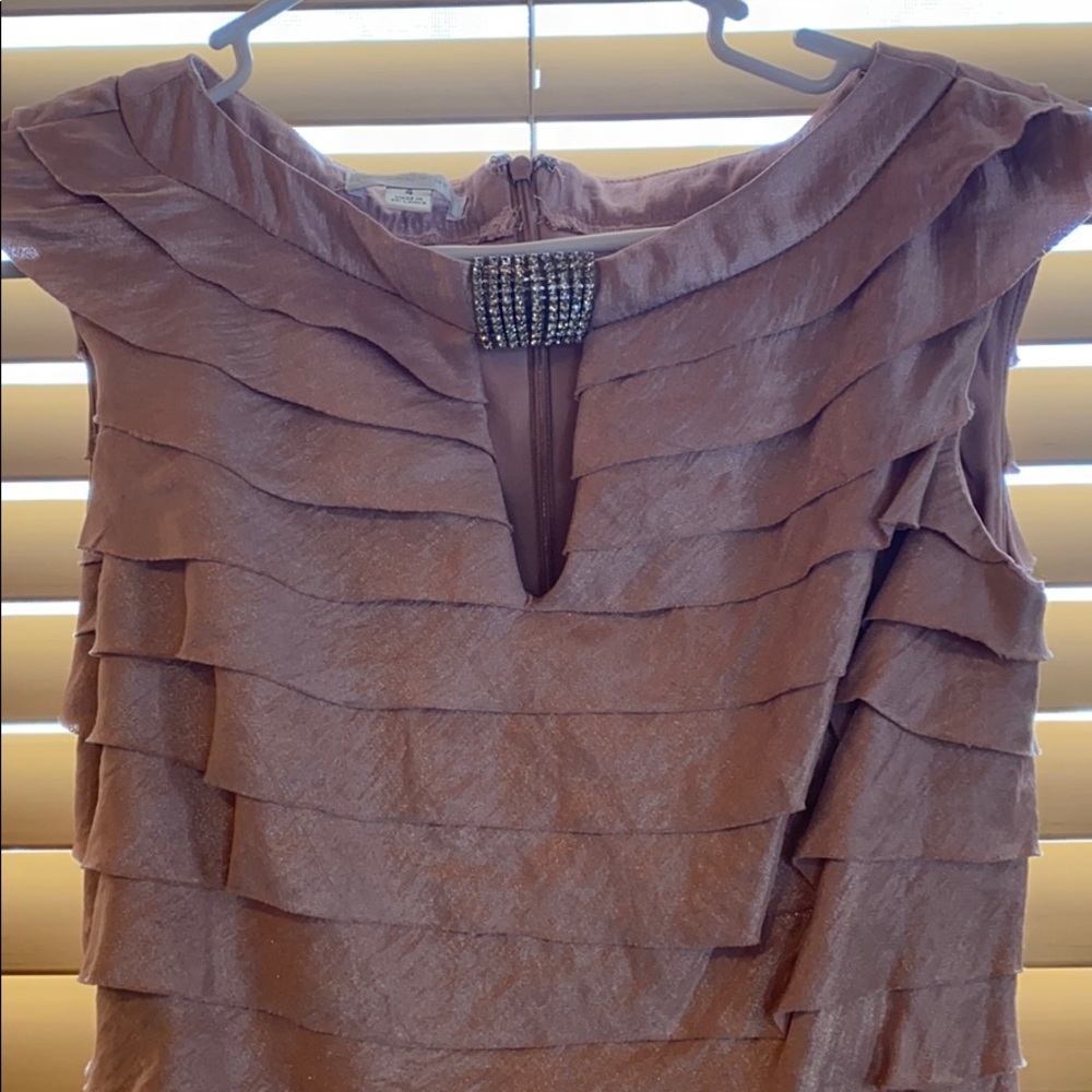 Dress - Picture 2 of 4